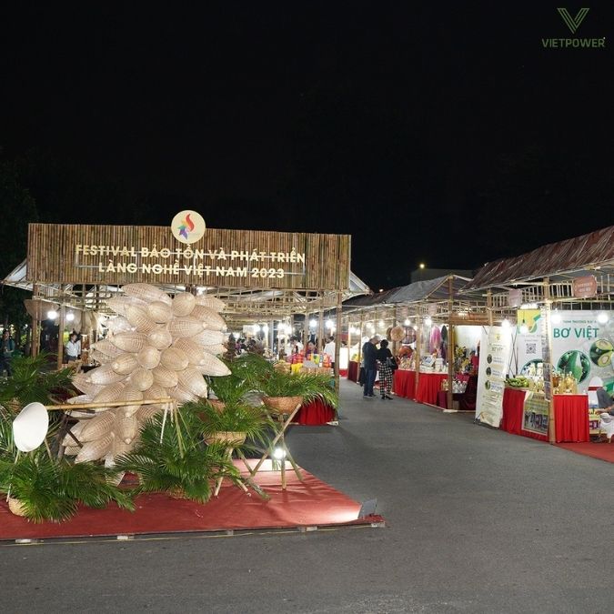 Festival thương mại, hội chợ triển lãm là cầu nối giữa doanh nghiệp và khách hàng