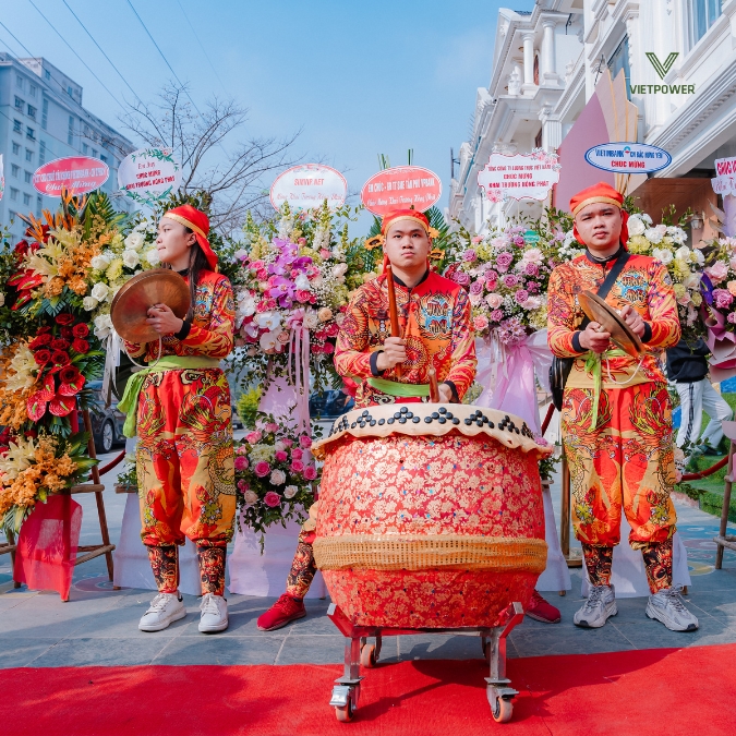 Không có điểm nhấn tạo ấn tượng cho sự kiện khai trương