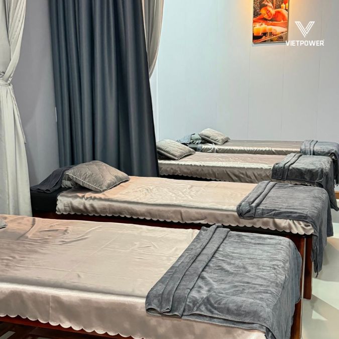Không gian lễ khai trương spa cần được bài trí theo concept tổng thể của thương hiệu spa: tinh tế, thư giãn, thẩm mỹ.