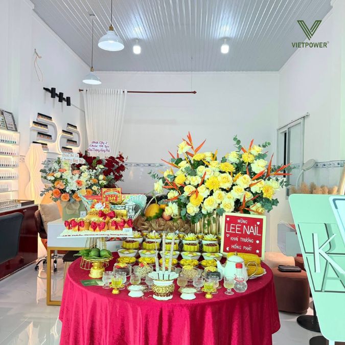 Để buổi khai trương tiệm nail diễn ra suôn sẻ, chuyên nghiệp và đúng tinh thần thương hiệu, một kịch bản chi tiết là yếu tố bắt buộc.
