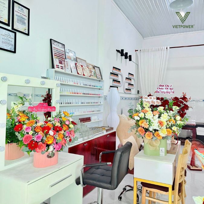 Hình ảnh khai trương tiệm nail do VietPower thực hiện