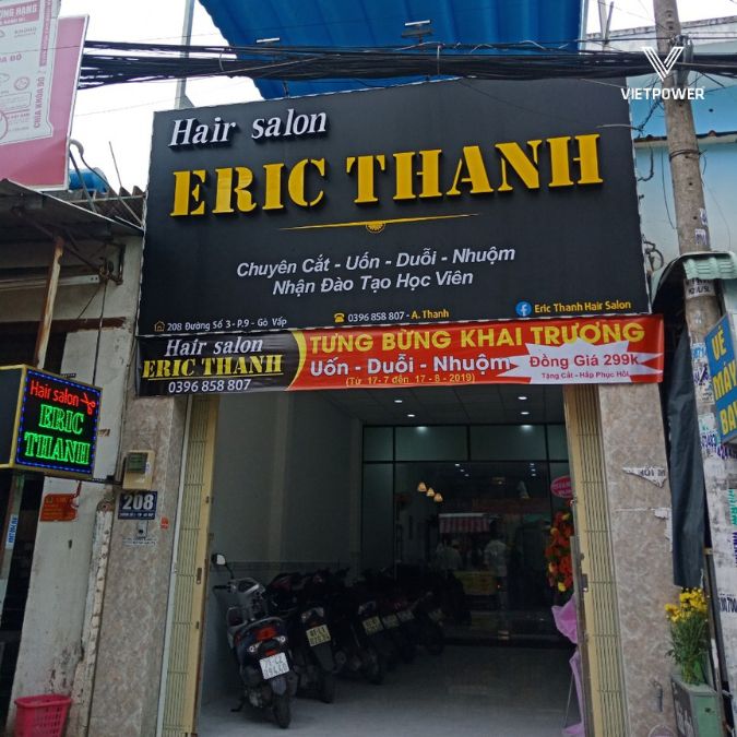 Dù quy mô lớn hay nhỏ, lễ khai trương tiệm tóc muốn thành công đều cần chuẩn bị kỹ lưỡng và chuyên nghiệp.
