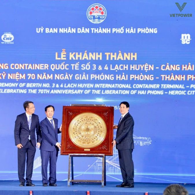 Trang bị đầy đủ thiết bị để sự kiện diễn ra thành công