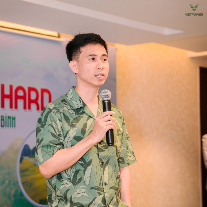 Đại diện Ban Lãnh đạo Nguyễn Kim phát biểu khai mạc