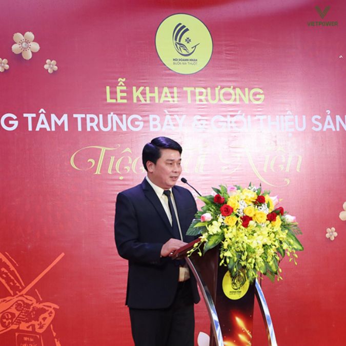 Một bài phát biểu khai trương ngắn gọn nhưng ấn tượng nên có bố cục rõ ràng, dễ hiểu và truyền cảm hứng.