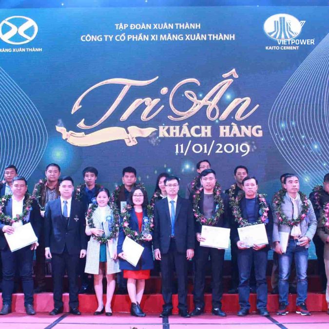 Để sự kiện tri ân khách hàng thật sự trọn vẹn, mỗi khách mời ra về đều mang theo một kỷ niệm đẹp và cảm giác được trân trọng.