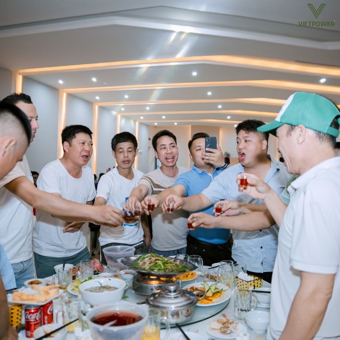 Bùng nổ cảm xúc - gắn kết tình thân