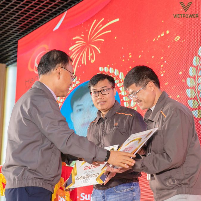 Những cá nhân có thành tích vượt trội