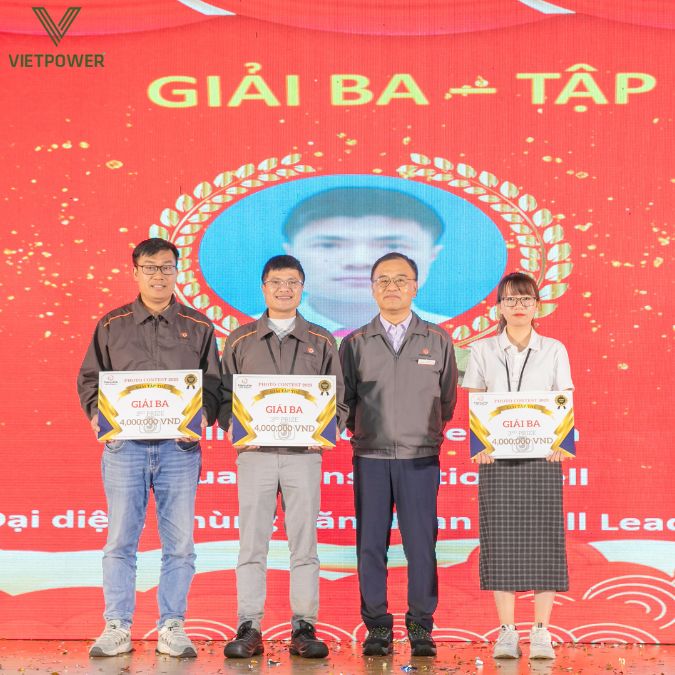 Trao giải những cá nhân xuất sắc nhất trong năm