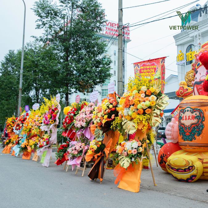 dãy hoa chúc mừng lễ khai trương shb bắc giang