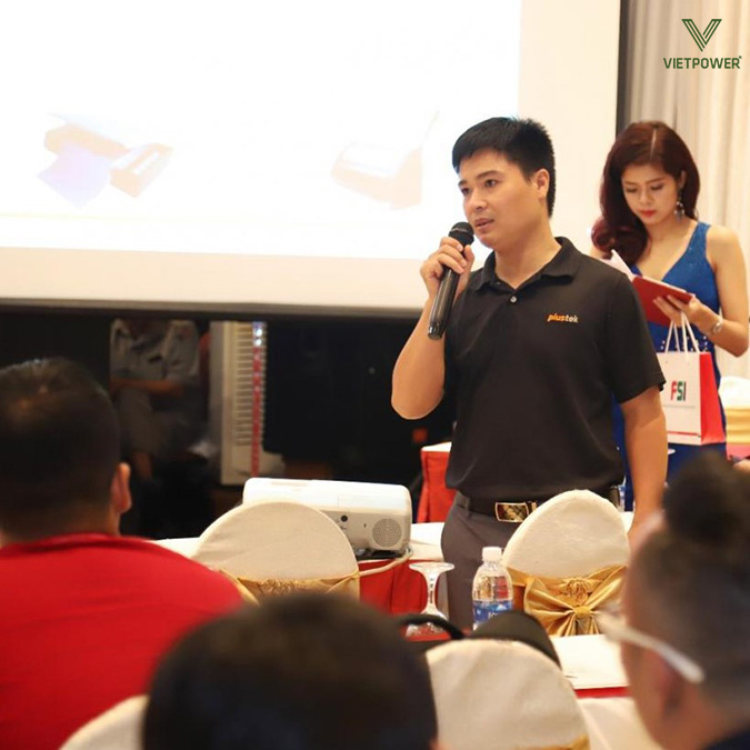 Hội nghị hội thảo đi sâu vào phân tích và truyền tải thông điệp sản phẩm Hội nghị hội thảo đi sâu vào phân tích và truyền tải thông điệp sản phẩm