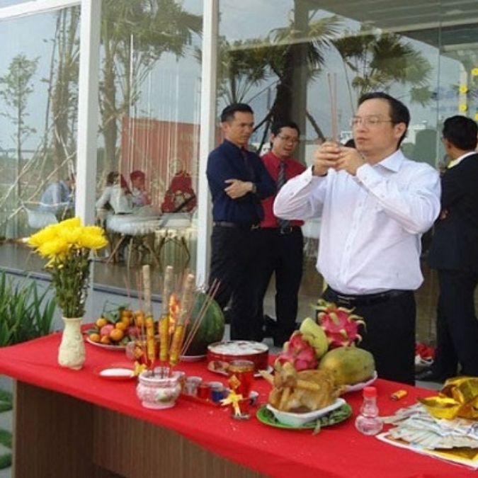 Hướng dẫn cúng khai trương công ty chi tiết, chuẩn nhất 2025