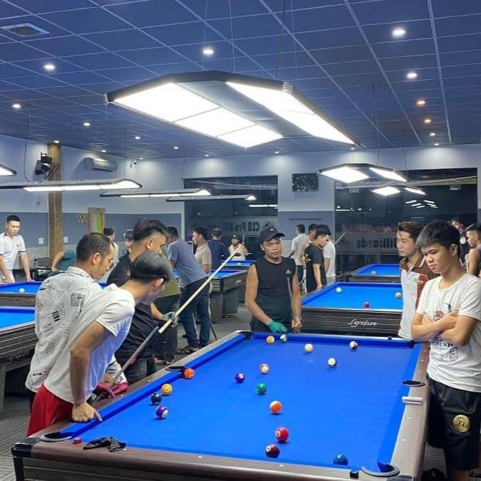 tổ chức giải đấu khai trương quán bida