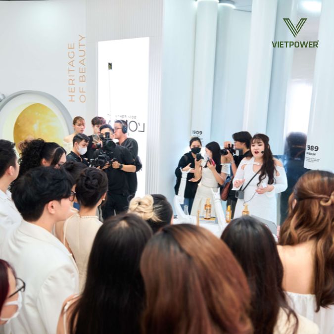 kịch bản ra mắt sản phẩm mới ấn tượng