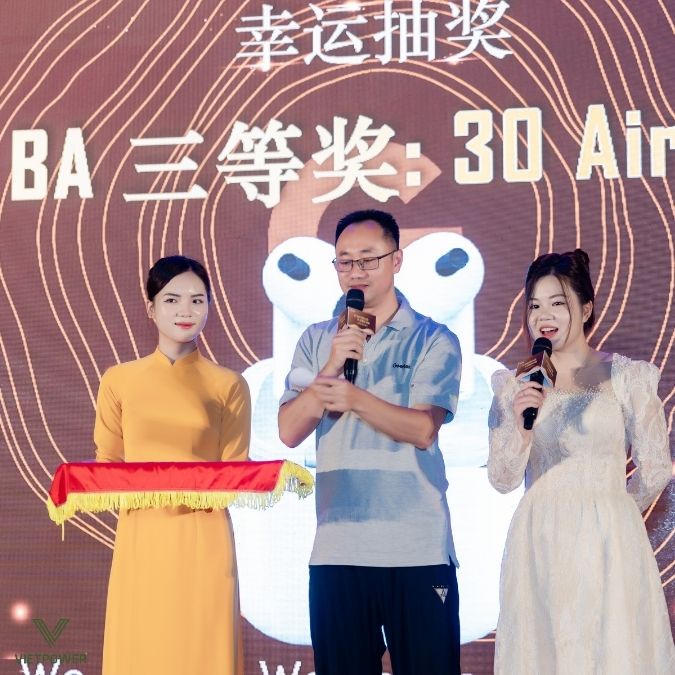 Lời tri ân khách hàng trong ngày đặc biệt