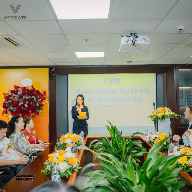 Mẫu phát biểu khai trương công ty ngắn gọn, trang trọng