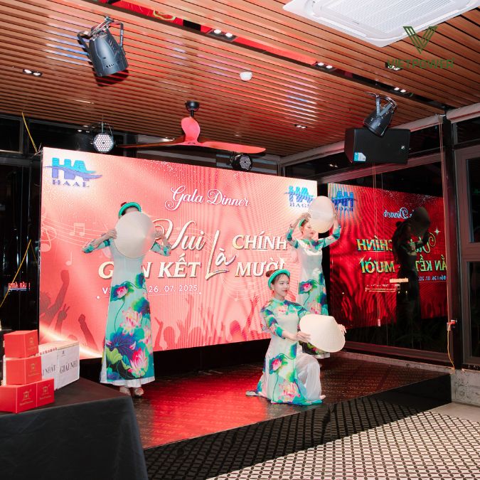 sân khấu đẹp trong nhà