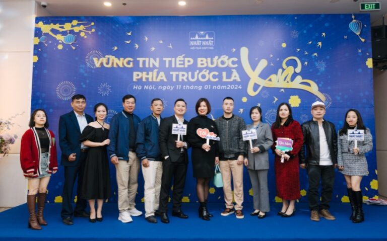Kịch bản tổ chức tiệc tất niên cuối năm 2025 – Timeline chuyên nghiệp