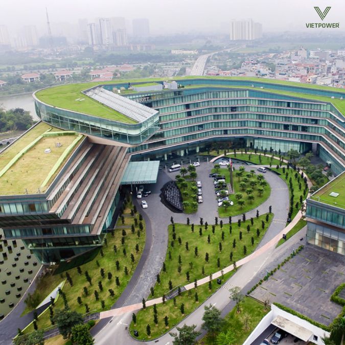 Khách sạn JW Marriott Hanoi có thiết kế hình rồng độc đáo và dịch vụ chuẩn 5 sao