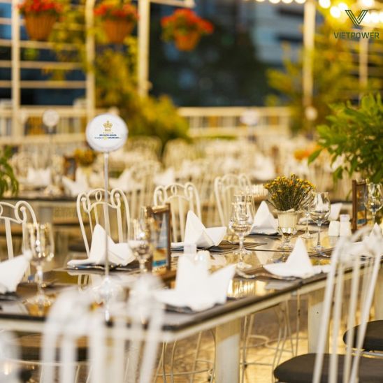Rex Hotel Saigon – không gian sang trọng, lý tưởng cho Year End Party.
