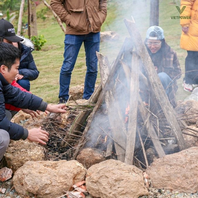 Cùng nhau nhóm lửa
