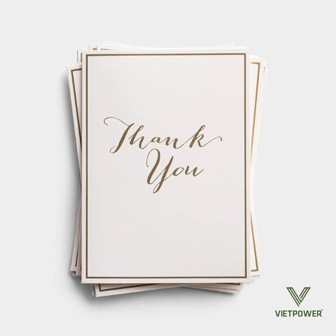 Thiết kế tối giản, nổi bật bởi viền mỏng và chữ "Thank You" được in nhũ vàng sang trọng