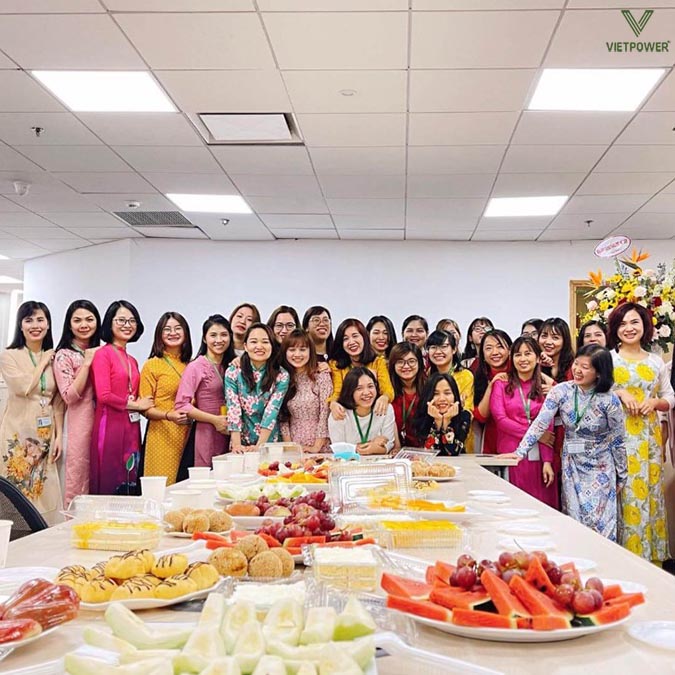 Ngày Phụ nữ Việt Nam 20/10 là cơ hội để doanh nghiệp quan tâm tới nữ nhân viên Ngày Phụ nữ Việt Nam 20/10 là cơ hội để doanh nghiệp quan tâm tới nữ nhân viên