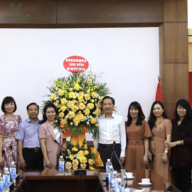 Chuẩn bị chương trình 20/10