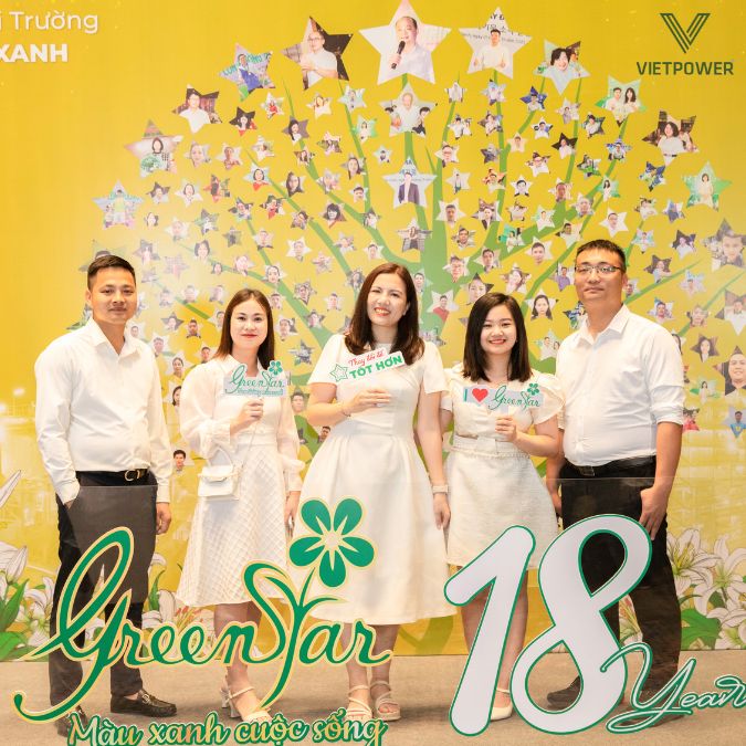 Banner tất niên nổi bật, thu hút mọi ánh nhìn