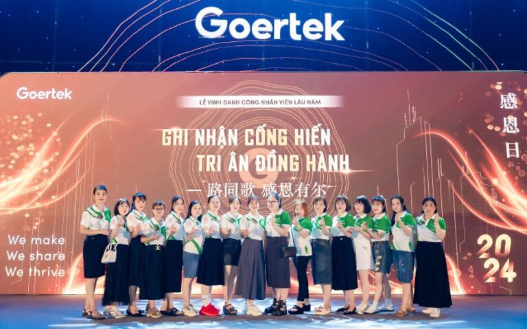 Top 100 mẫu banner tiệc tất niên đẹp và ý nghĩa nhất 2025