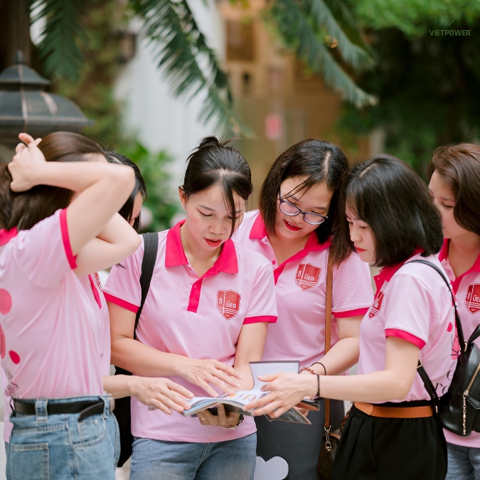 Cùng nhau ôn lại kỷ niệm xưa