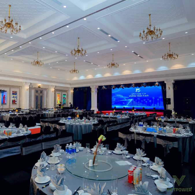 Hội trường tổ chức sang trọng