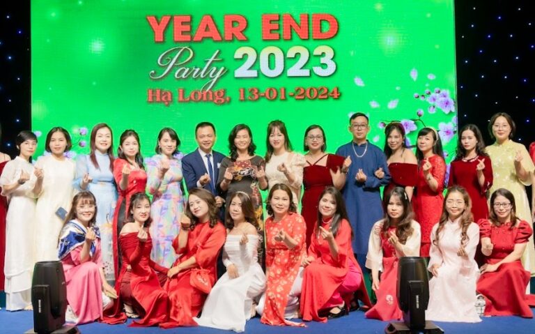 Cách tổ chức Tất niên công ty hấp dẫn nhất 2025 – 2026