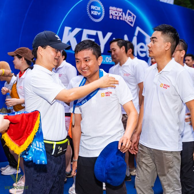 Tổng kết và truyền thông sau giải chạy