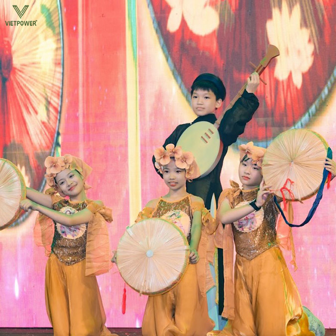 Hàng loạt tiết mục ca múa nhạc thiếu nhi đáng yêu