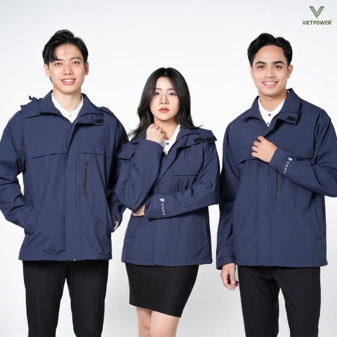 Áo khoác là món quà tất niên thực tế, mang tính cá nhân cao