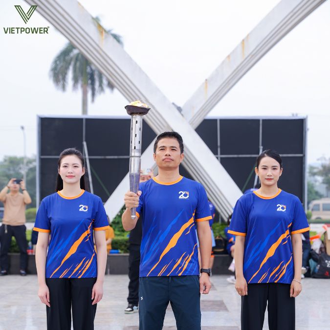 Taseco Sports Day 2025 đã bùng nổ tại 5 điểm cầu trên cả nước, mở đầu nghi thức rước đuốc