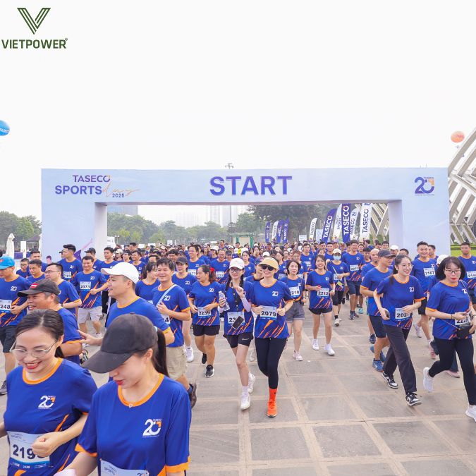 Ngay sau nghi thức khai mạc, các vận động viên và cán bộ nhân viên đã tham gia Giải chạy bộ