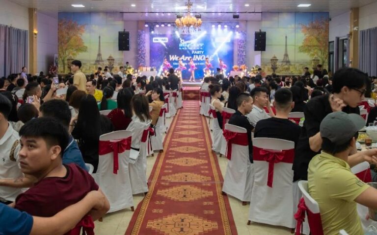 Hướng dẫn tổ chức tiệc ngồi chuẩn chỉnh cho doanh nghiệp và sự kiện lớn
