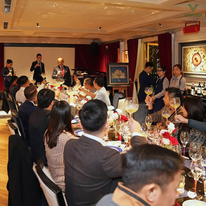 Không gian, ánh sáng, âm nhạc và trang trí quyết định trải nghiệm khách mời