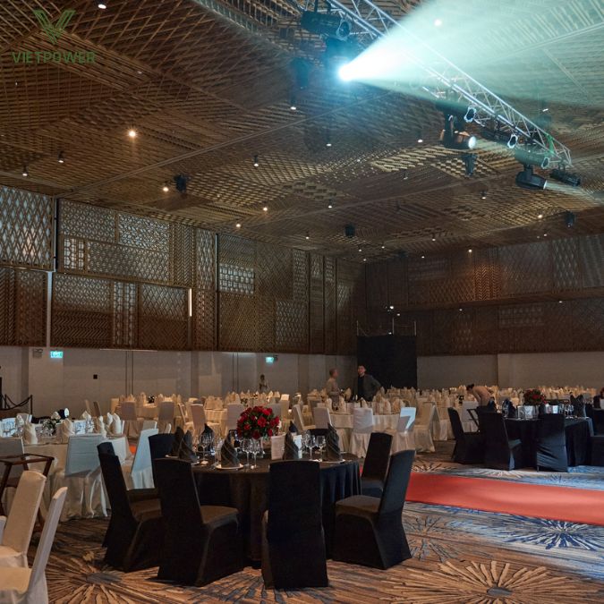 GEM Center nổi bật như một 'blank canvas' hiện đại giữa trung tâm tài chính quận 1 Sài Gòn