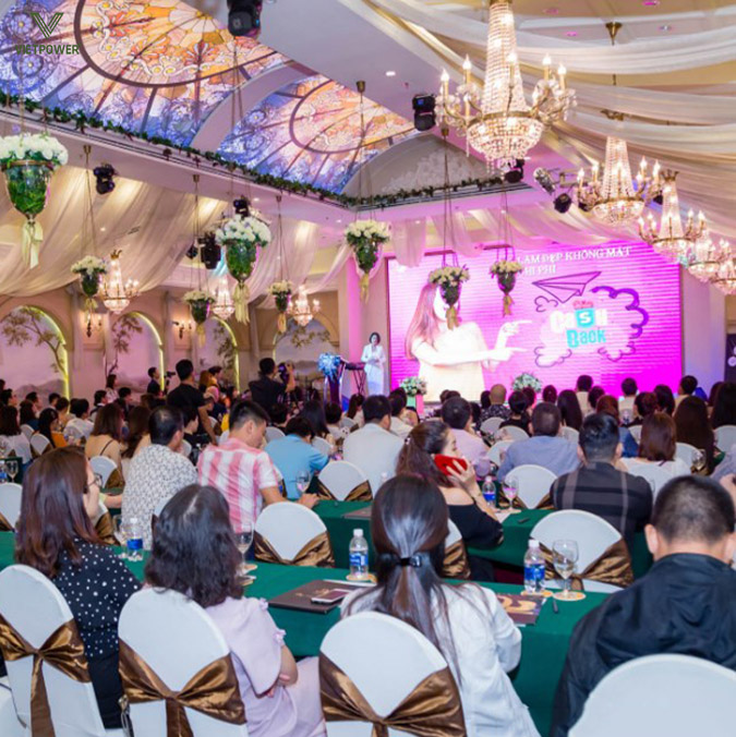 Lễ khai trương hoặc ra mắt sản phẩm yêu cầu không gian thu hút