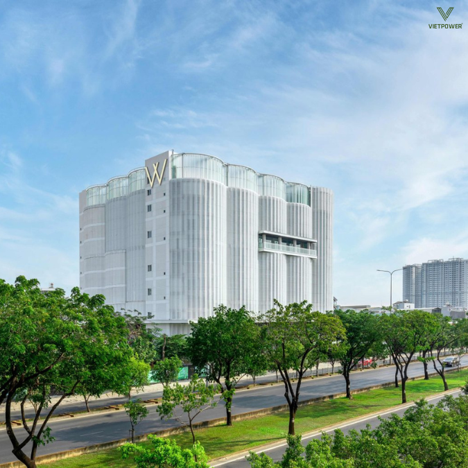 White Palace nổi bật với không gian sảnh rộng, sân khấu chất lượng cao,...