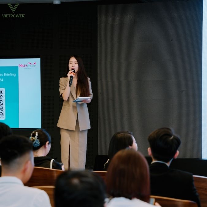 Mẫu bài phát biểu Year End Party thân thiện cho trưởng phòng