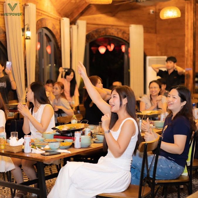 Chi phí tiệc tối giao lưu