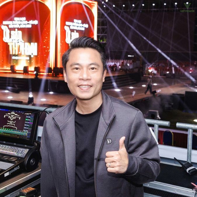 Mức thu nhập của đạo diễn sự kiện phụ thuộc vào hình thức làm việc, kinh nghiệm,...