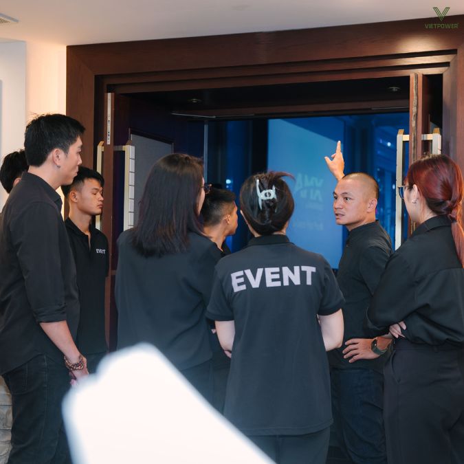 Giao tiếp hiệu quả giúp mọi bộ phận hiểu rõ yêu cầu