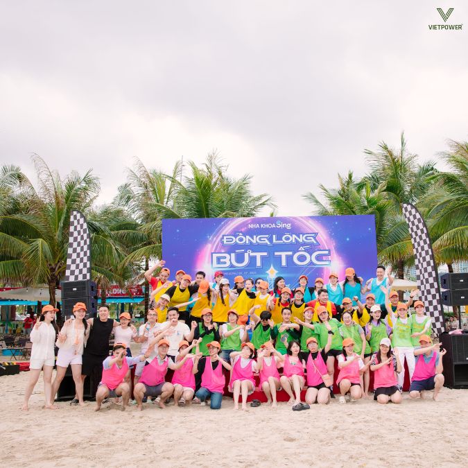 Doanh nghiệp 50–200 người nên tổ chức tại bãi biển, resort hoặc khu du lịch