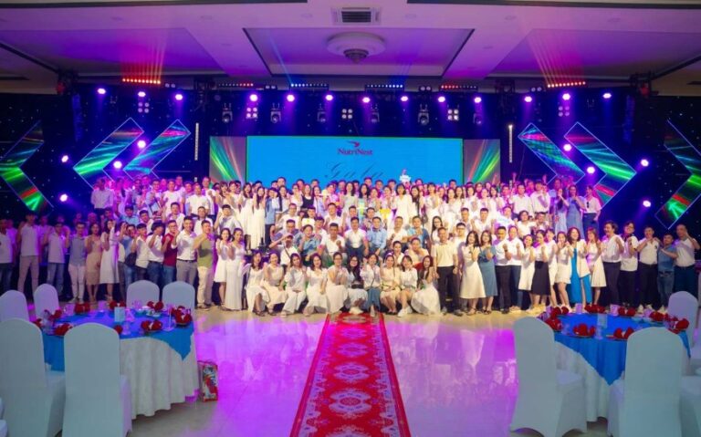 Kinh nghiệm tổ chức Gala Dinner chuyên nghiệp nhất cho doanh nghiệp