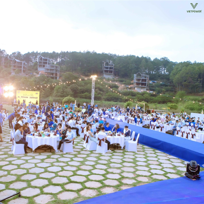 Gala nghỉ dưỡng kết hợp hội nghị tổ chức tại resort